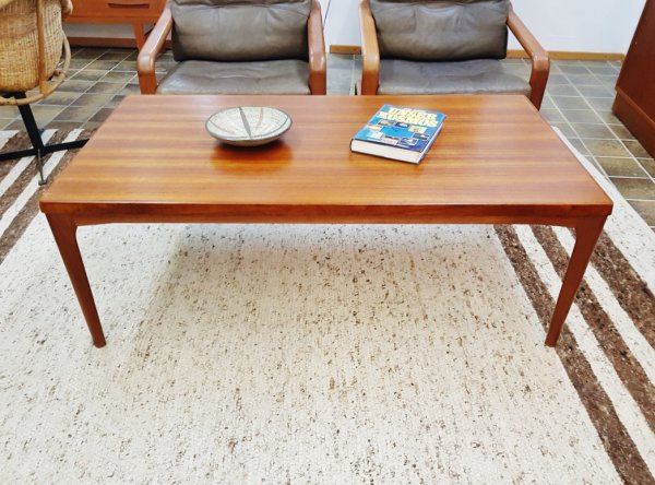 henning Kjaernulff, Coffee table, Couchtisch, Teak, Danish Design, Designklassiker, Vintage, Mid Century, 1960er, 1960's, Vejle Stole & Møbelfabrik