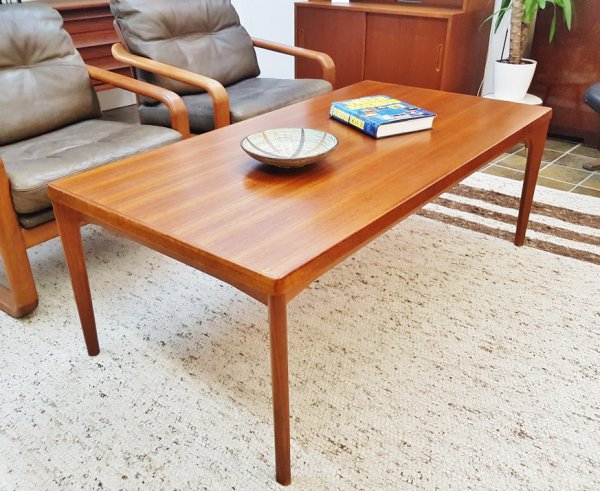 henning Kjaernulff, Coffee table, Couchtisch, Teak, Danish Design, Designklassiker, Vintage, Mid Century, 1960er, 1960's, Vejle Stole & Møbelfabrik