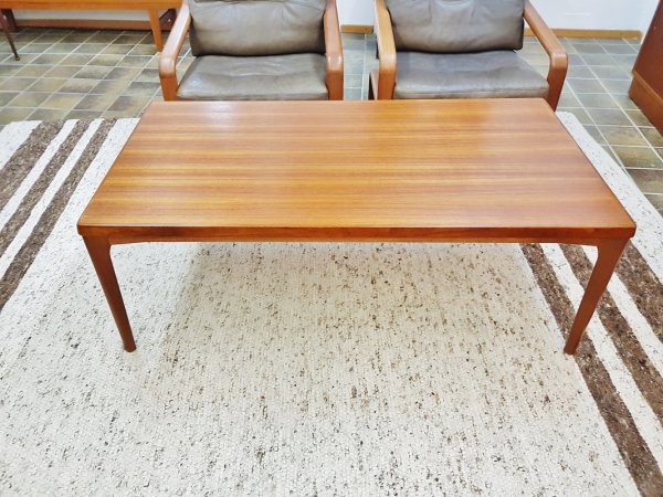 henning Kjaernulff, Coffee table, Couchtisch, Teak, Danish Design, Designklassiker, Vintage, Mid Century, 1960er, 1960's, Vejle Stole & Møbelfabrik