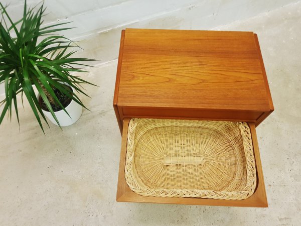 Nähksten, auf Rollen, Teak, Danish Design, Gelsted, BR, Rattankorb, Mid Century, Vintage, Made in Denmark