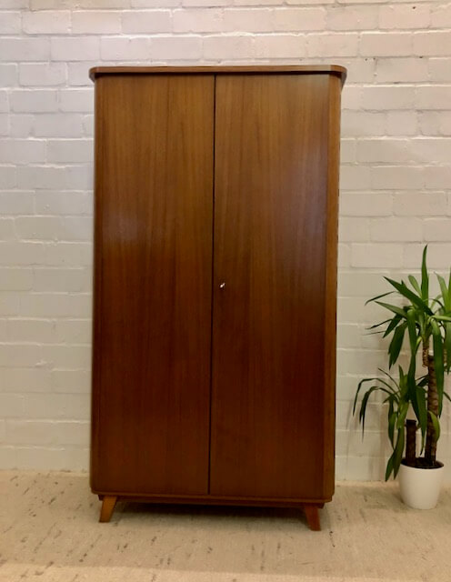 True Vintage Kleiderschrank Mid Century deklamo