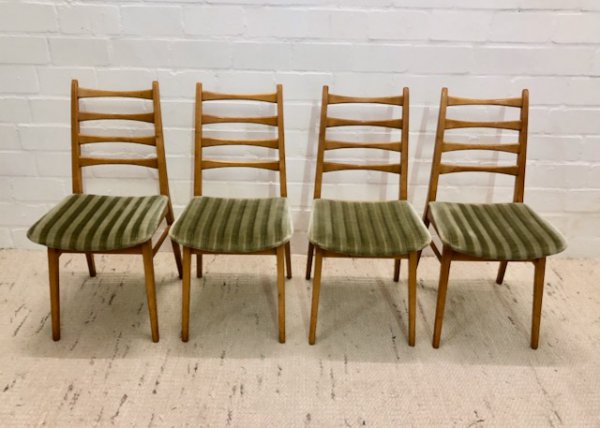 4er Set, Dining Chairs, Esszimmer Stühle, Mid Centur, Vintage, 1960, 60's, hell, Kirschholz, samt, gepolstert