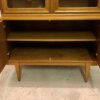Vitrinen Highboard, Vintage 1970, Mid Century, Hochschrank, Eiche, 70er, Glastüren, Geschirrschrank, Bücherschrank, hell, verschließbar, zweiteilig, konische Füße