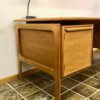 GV Mobler Schreibtisch, Mid Century Desk, 1960's, 1970's, Vintage, Eiche, Oak, helles Holz, Schubladen, Designklassiker, Vintage Möbel, Mid Century Möbel, Danish Design