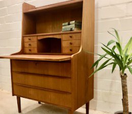 Teakholz Sekretär, Royalboard, Mid Century, Made in Sweden, Vintage, 1960's, Schubladen, verschließbar, 70er Jahre, Mid Century Möbel, Vintage Möbel, Designklassiker