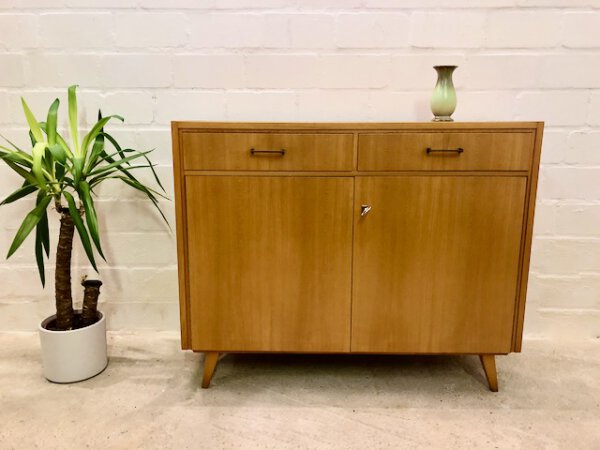 Vintage Kommode, 1960's, Sideboard, Anrichte, Mid Century, 1960, verschließbar, Schubladen, Rüster, helles Holz, Messing