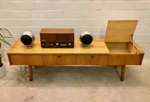 Mid Century Lowboard, Phonoschrank 1960's - deklamo