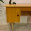 true Vintage Schreibtisch, helles Holz, 1960, Mid Century, Rüster, Furnier, verschließbar, Schublade, klein kompakt, 1970, Sekretär