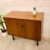 Mid Century Teakholz Kommode, 1970's, vintage, Danish Design, schlicht, kompakt, Metallfüße, verschließbar, Türen, 1960's, braun, Teak, Anrichte, Sideboard, Flurkommode, Konsole