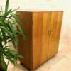 Helles Mid Century Highboard, 1960's, Vintage, Kommode, Anrichte, Sideboard, Wäschekommode, Schubladen, Fächer, verschließbar, Messing, Maserung, Kirschholz, Rüster, Ulme, Echtholz