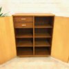 Helles Mid Century Highboard, 1960's, Vintage, Kommode, Anrichte, Sideboard, Wäschekommode, Schubladen, Fächer, verschließbar, Messing, Maserung, Kirschholz, Rüster, Ulme, Echtholz