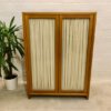 true Vintage Kleiderschrank, Mid Century 1950's, Vorhänge, hell, Rüster, Ulme, Highboard, Dielen Schrank, Flurschrank, Glasscheiben, verschließbar, Designklassiker, 1960, 1970, Schrank