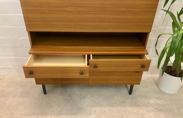 Vintage Schreibschrank, Highboard 1970's, Nussbaum, Schubladen, Klappen, 2-Teilig, Mid Century, Homeoffice, Schreibtisch, 1960's, schlicht, hellbraun, zeitlos, Design, Klassiker