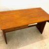 Vintage Nussbaum Schreibtisch, 1960's, hellbraun, Schublade, Design, schlicht klein, Arbeitsplatz, beidseitig, Bücherregal, Designklassiker, 1970's, Mid Century