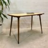 Mid Century Coffeetable, Nierentisch, 1950's, Resopal, Musterung, Nierentisch, Vintage, Beistelltisch, Couchtisch, konische Beine, braun, gelb, Holz, Kunststoff