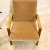 Mid Century Armchair, Vintage Sessel, 1960's, hellbraun, gold, Samt, Easy Chair, Armlehnenstuhl, 1970's, gepolstert, Designklassiker, Mid Century Modern, gemustert, Muster, helles Holz, Wartesessel, Lounge Chair