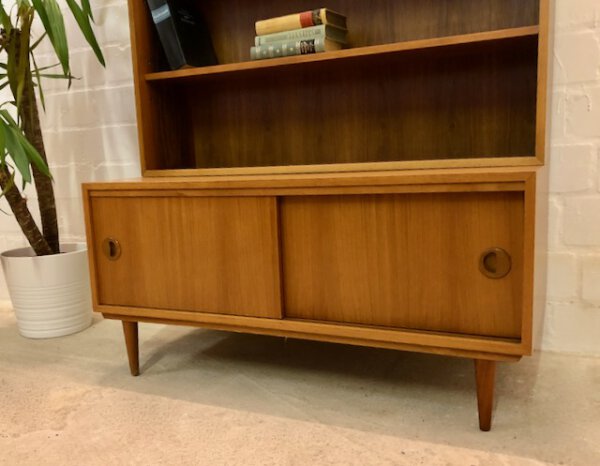 Musterring Bücherregal, Mid Century, 1960's, Schubladen,Schiebetür, Regalaufsätze, Nussbaum, Danish Design, Designklassiker, 1970's,Einlegeböden