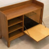 Mini-Barschrank, Vintage 1960's, kleine Kommode, verschließbar, Spiegelfach, Ablagefächer, Flurkommode, Konsole, Mid Century Modern, Nussbaum, Klassiker,