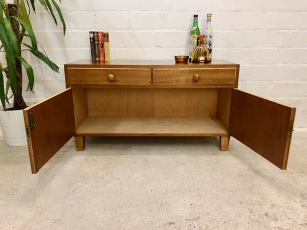 Lowboard 1950's, kl. Barschrank, Kommode, Sideboard, Vintage, Mid Century, 1960's, 1970's, Anrichte, Minibar, Flurkommode, hellbraun