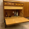 Vintage Nussbaum Sideboard, Buffet 1960's, Anrichte, Kommode, Credenzia, Vintage, Mid Century, 1970's, Designklassiker, Minibar, Barfach, Schublade, verschließbar, Maserung, braun, hellbraun, Nadelstreifen, Rockabilly, schräge Beine, Modern, Danish Design