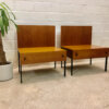 Teakholz Nachtschränke, Danish Design, Rego Mobile, Günther Renkel, mit Schublade, 2er - Set, Vintage, 1960's, 1970's, Designklassiker, Metallbeine, schwarz, braun, helle Holz, Teak, Danish, mit Rückwand, Wandschutz