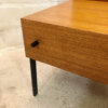 Teakholz Nachtschränke, Danish Design, Rego Mobile, Günther Renkel, mit Schublade, 2er - Set, Vintage, 1960's, 1970's, Designklassiker, Metallbeine, schwarz, braun, helle Holz, Teak, Danish, mit Rückwand, Wandschutz
