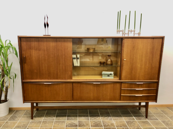 Highboard/ Buffetschrank Bartels Werke, Schrank, Teak, Teakholz, Vintage, Mid Century, Vitrine, Vitrinenschrank, Schubladen, Schiebetüren, dunkles Holz