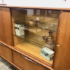 Highboard/ Buffetschrank Bartels Werke, Schrank, Teak, Teakholz, Vintage, Mid Century, Vitrine, Vitrinenschrank, Schubladen, Schiebetüren, dunkles Holz