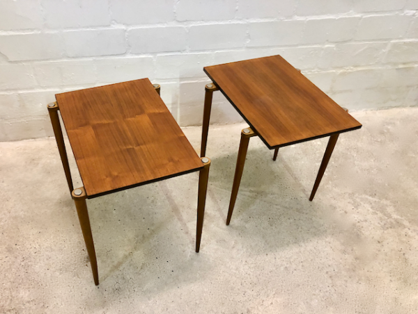 Nesting Tables, Beistelltische Opal Möbel, Nussbaum, Vintage, Mid Century, Satztische, 2er Set, konische Beine, Danish Design, Couchtische, Maserung, 1960's, 1970's