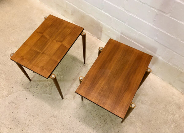 Nesting Tables, Beistelltische Opal Möbel, Nussbaum, Vintage, Mid Century, Satztische, 2er Set, konische Beine, Danish Design, Couchtische, Maserung, 1960's, 1970's