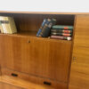 Vintage Nussbaum Highboard, 1970's, Barschrank, Buffet, aufklappbar, Schubladen, verschließbar, Sideboard, Anrichte, Mid Century, Designklassiker, 1960's