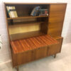 Vintage Nussbaum Highboard, 1970's, Barschrank, Buffet, aufklappbar, Schubladen, verschließbar, Sideboard, Anrichte, Mid Century, Designklassiker, 1960's
