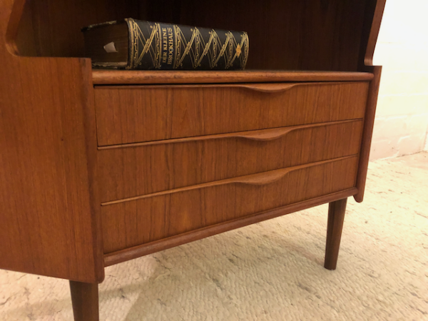 Mid Century Bar-Ecksckrank, 1960's, Teakholz, Teak, Vintage, 1970's, Danish Design, Made in Denmark, Minibar, Barfach, Schubladen, verschließbar, Highboard, Sideboard, Anrichte, Eckanrichte