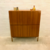 GE-EL Highboard, 1970's, schlicht, zeitlos, grifflos, Schrank, Mid Century, Nussbaum, hellbraun, Anrichte, Sideboard, Kommode, 1960's, Designklassiker