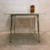 Resopal Küchentisch, 1960's, mit Schublade, klein, kompakt, verchromte Beine, weiß, Vintage, Mid Century, Rockabilly, Designklassiker, true Vintage