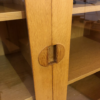 Danish Design Regalwand, HG Furniture, 1970's, Eiche, helles Holz, Bücherregal, Vitrine, Schrank, Mid Century, Made in Denmark, Rud Thygesen, Johnny Sørensen, Regalböden, Glastüren, Wandregal, 1960's, Designklassiker