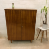 true Vintage Highboard, Nussbaum 1960's, Schrank, Anrichte, Mid Century, 970's, Kommode, 4 Fächer, Maserung, Patina, verschließbar, Klassiker, Herrenkommode, konische Beine