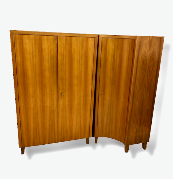 Musterring Kleiderschrank, 1960's, Dielenschrank, Flurschrank, Garderobenschrank, verschließbar, kompakt, zeitlos, Maserung, Vintage, Mid Century, 1970's, Kleider-Auszüge, Designklassiker,