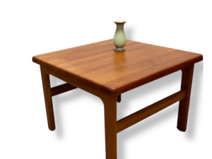 Coffee Table Nielsbach, Teak 1970's, Vintage, Mid Century, 1960's, Vollholz, Danish Design, Made in Denmark, kleiner, Couchtisch, Beistelltisch, Designklassiker