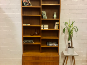 Teakholz Bücherregal, Highboard 1970's, Danish Design, Vintage, Mid Century, Büro, Wohnzimmer, Schubladen, Standregal, Regalwand, Bücherwand, 1960's, Teak