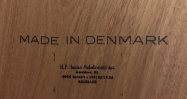 Mid Century Teak Sideboard, H.P. Hansen, 1960, Danish Design, Vintage, Made in Denmark, Designklassiker, Anrichte, Kommode, Teakwood, Schiebetüren, Schubladen, Interior Design, konische Füße, Kredenz, Credenzia, 1970, schlicht, zeitlos