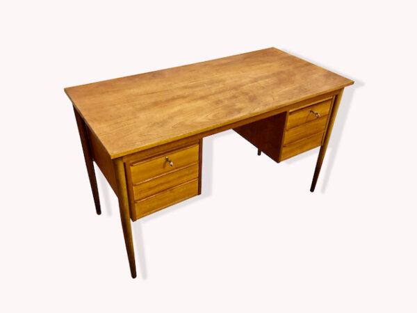 Teakholz Schreibtisch, Mid Century, Danish Design, Vintage, Made in Denmark, Teak, Modern, verschließbar, mit Schubladen, kompakt, klein, zierlich, Patina, konische Beine, Designklassiker, Desk, Arbeitsplatz, home office
