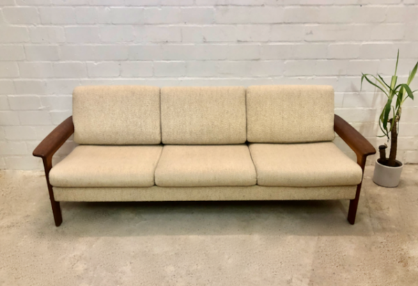 Danish Daybed, 3er Sofa 1970's, Teak, Teakholz, Schlafsofa, Mid Century, Liege, hell, weiß, skandinavisch, Wollbezugsstoff, gewebt, 1960, 60er, 70er, Danish Design, Made in Denmark, Designklassiker, gepolstert