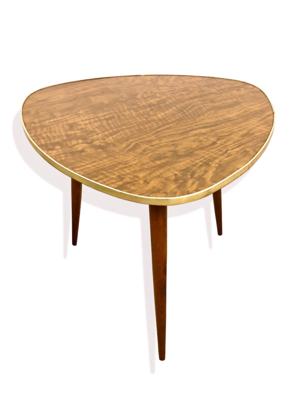 Mid Century Beistelltisch 1960's, Opal, Möbel, Nierentisch, Blumenhocker, Vintage, 1970, konische Beine, Lampentisch, Couchtisch, Beistelltisch, Klassiker, Design, Dreibein, Nussbaum
