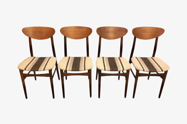 4er Set Farstrup Dining Chairs, 1960's, Esszimmerstühle, Teak, Danish Design, Designklassiker, Made in Denmark, Vintage, 1970, leicht, filigran, Teakholz, Teakwood, Wollbezug, gewebt