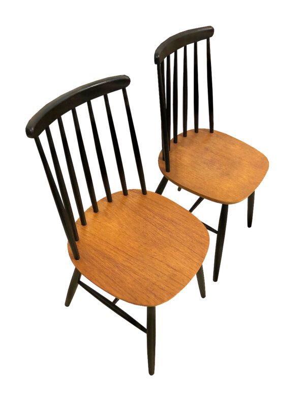 4er Set Dining, Chairs Ilmari Tapiovaara 1960's, Esszimmerstühle, Sprossenstühle, Mid Century, Vintage, schwarz, Teak, Danish Design, Designklassiker, filigran, leicht, Kontrast, 1970, 1950,